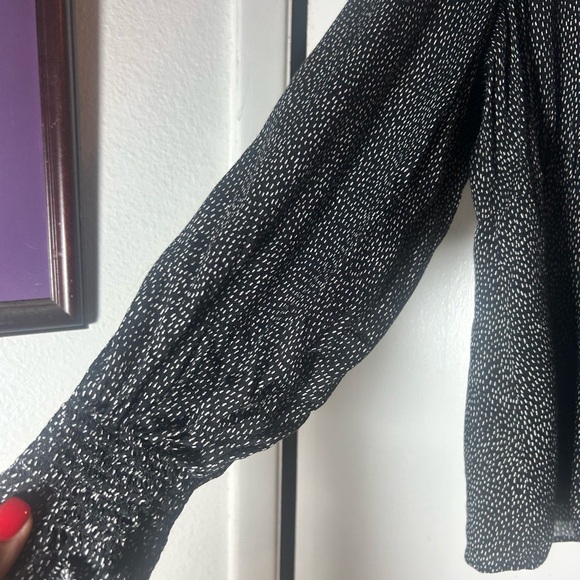 Loft XL Women’s Black White Polka Dot long Sleeve Peasant Button Top - Picture 3 of 8